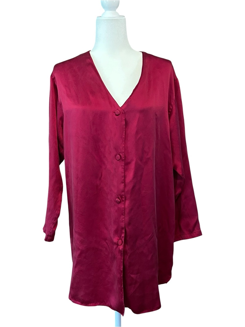 VINTAGE Victoria’s Secret Gold Label 100% Silk Long Sleeve Sleep Shirt SZ Small